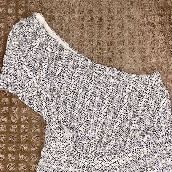 Anthropologie Maeve One Shoulder Jamie Jumper Romber Large X-Large - Picture 10 of 11